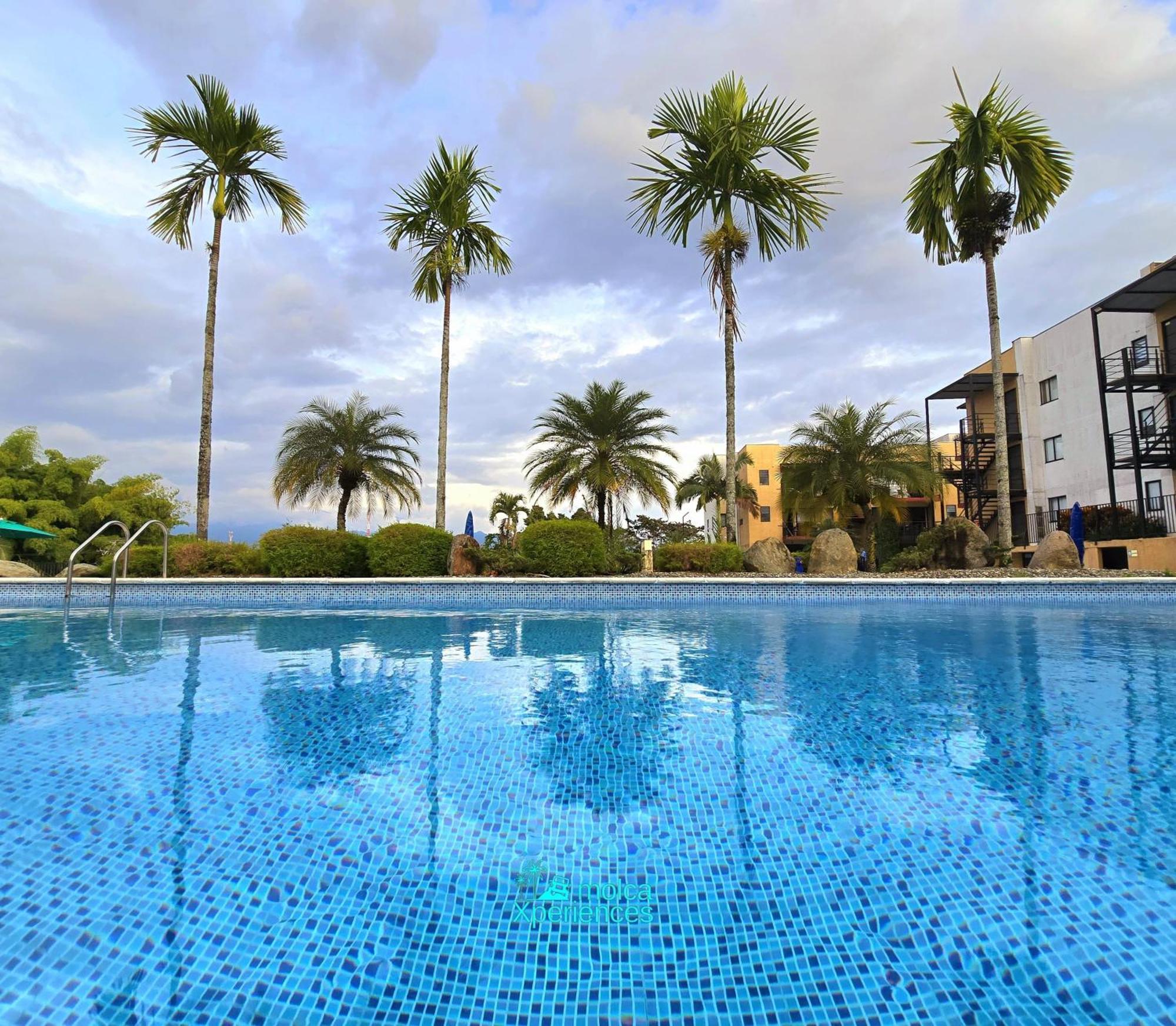 Apartamento Privado Vacacional A 5M Del Aeropuerto, 20 Minutos Del Parque Del Cafe Y Centro De Armenia Con 4 Piscinas, 3 Jacuzzi, Sauna By Molca Xperiences 2H Zewnętrze zdjęcie