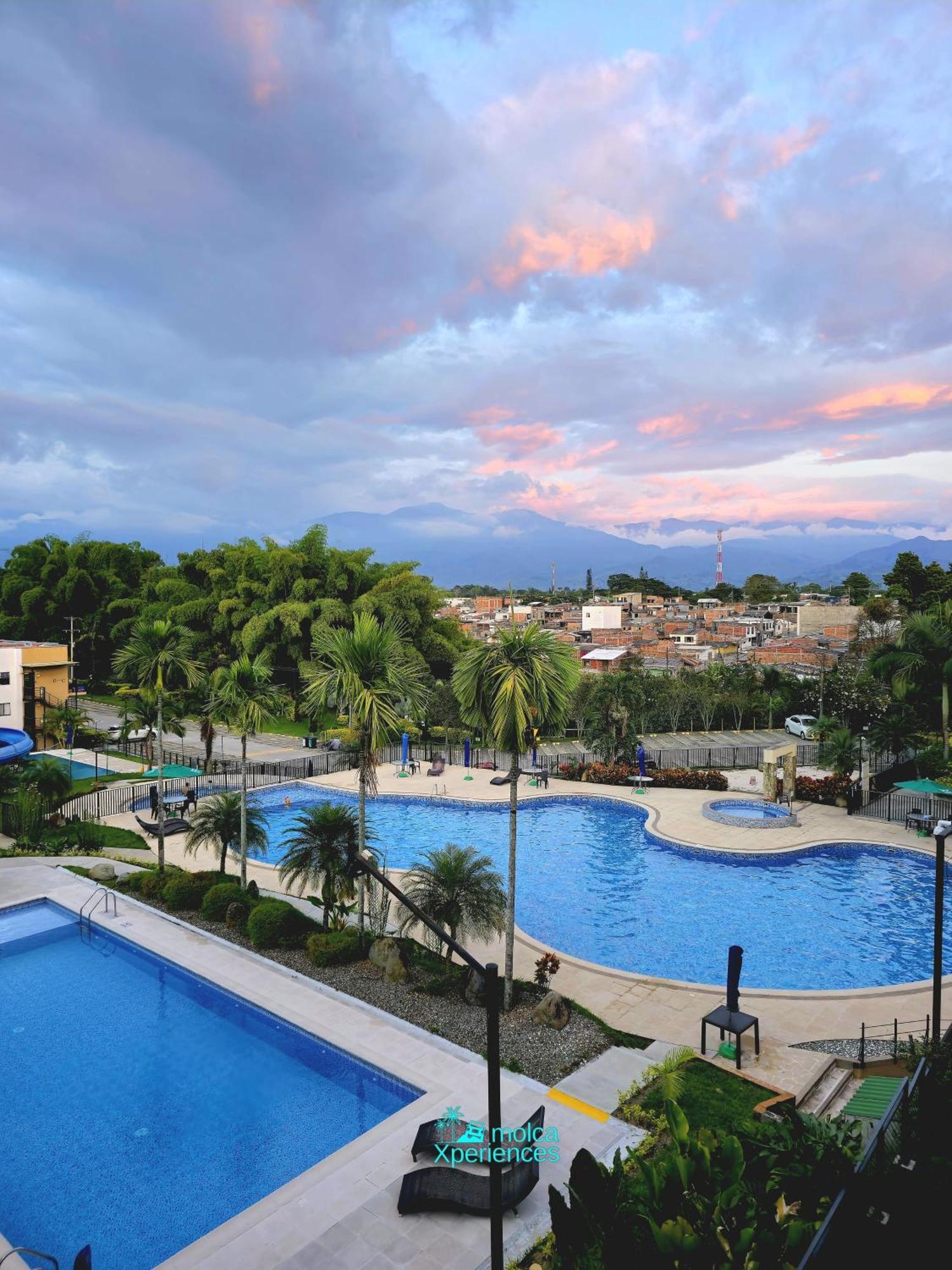 Apartamento Privado Vacacional A 5M Del Aeropuerto, 20 Minutos Del Parque Del Cafe Y Centro De Armenia Con 4 Piscinas, 3 Jacuzzi, Sauna By Molca Xperiences 2H Zewnętrze zdjęcie